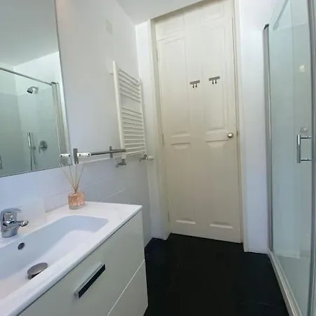 Belem Fantastic Triplex House *