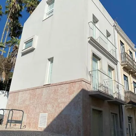 Belem Fantastic Triplex House *